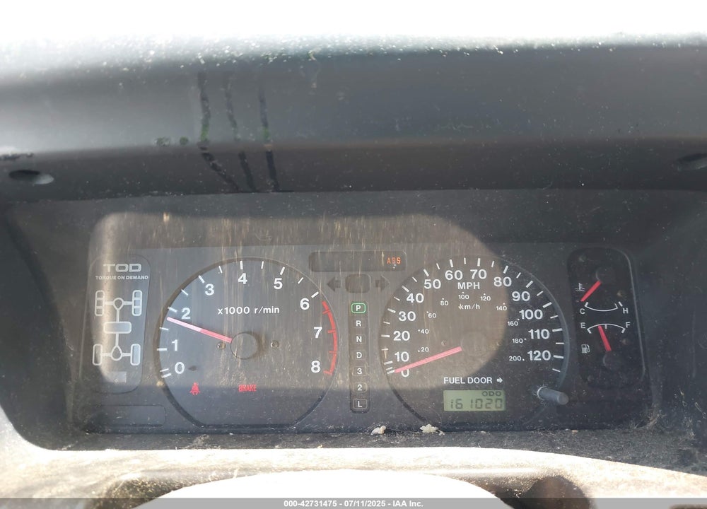 2000 ISUZU TROOPER LIMITED/LS/S VIN: JACDJ58X8Y7J10132