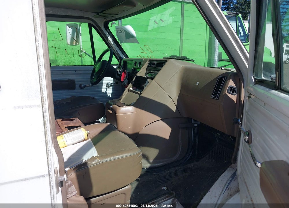 1993 GMC CUTAWAY VAN G3500 VIN: 2GDHG31K0P4517257