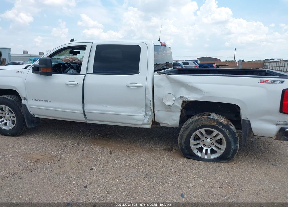 2017 CHEVROLET SILVERADO 1500 1LT VIN: 3GCUKREC2HG351339