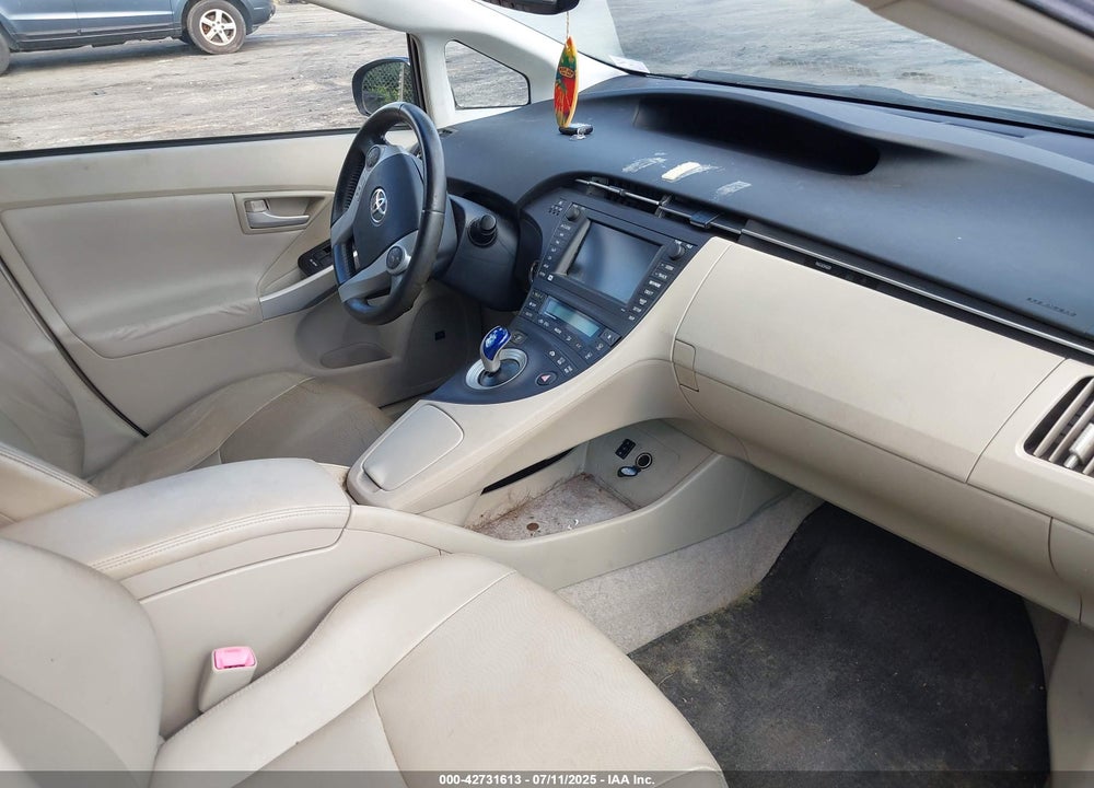 2011 TOYOTA PRIUS VIN: JTDKN3DU6B5351980