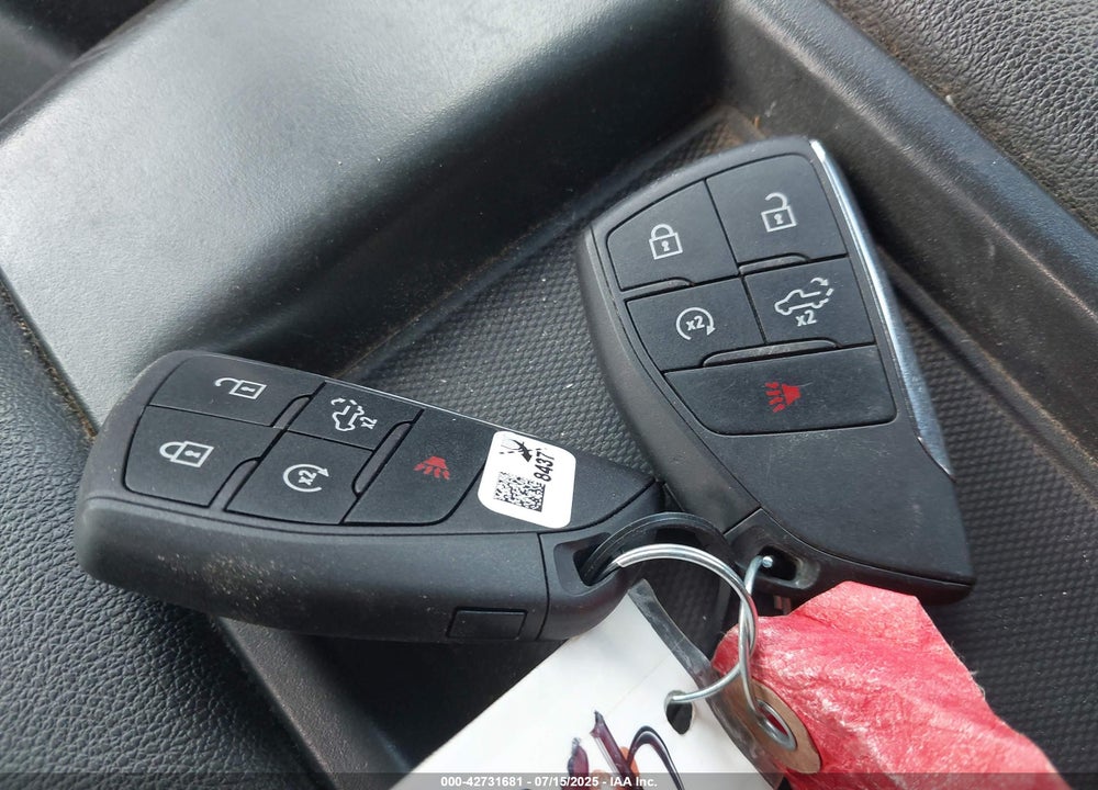 2023 CHEVROLET SILVERADO 1500 4WD STANDARD BED LT VIN: 3GCPDDEK2PG273368