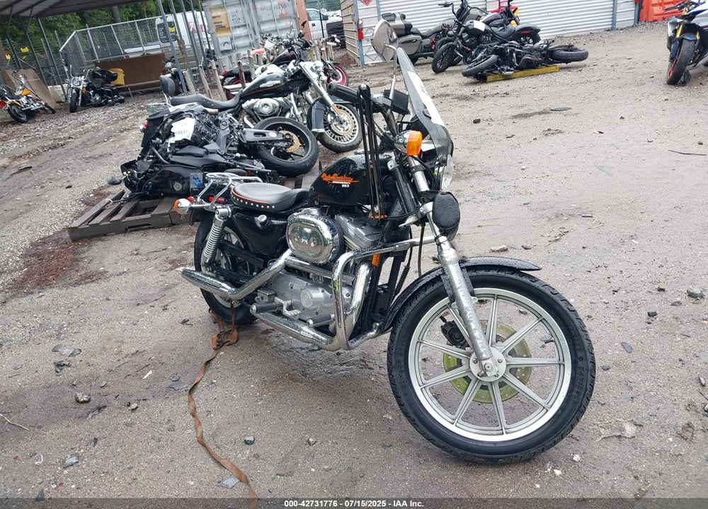 1995 HARLEY-DAVIDSON XLH883 VIN: 1HD4CAM15SY203504