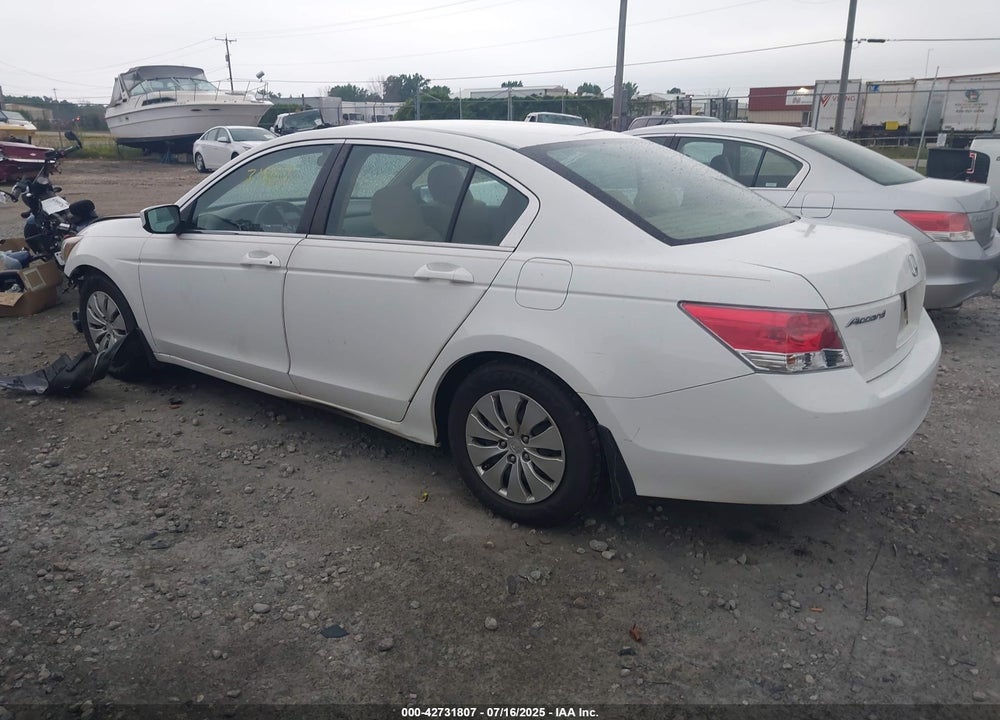 2010 HONDA ACCORD 2.4 LX VIN: 1HGCP2F33AA165706