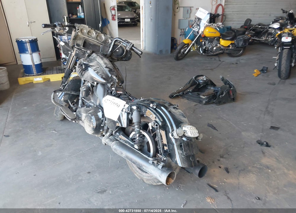 2022 HARLEY-DAVIDSON FLHXST VIN: 1HD1ABL23NB627666