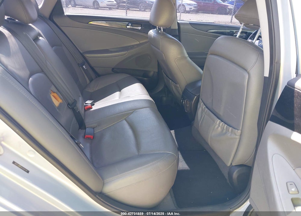 2013 HYUNDAI SONATA VIN: 5NPEC4AB5DH592749