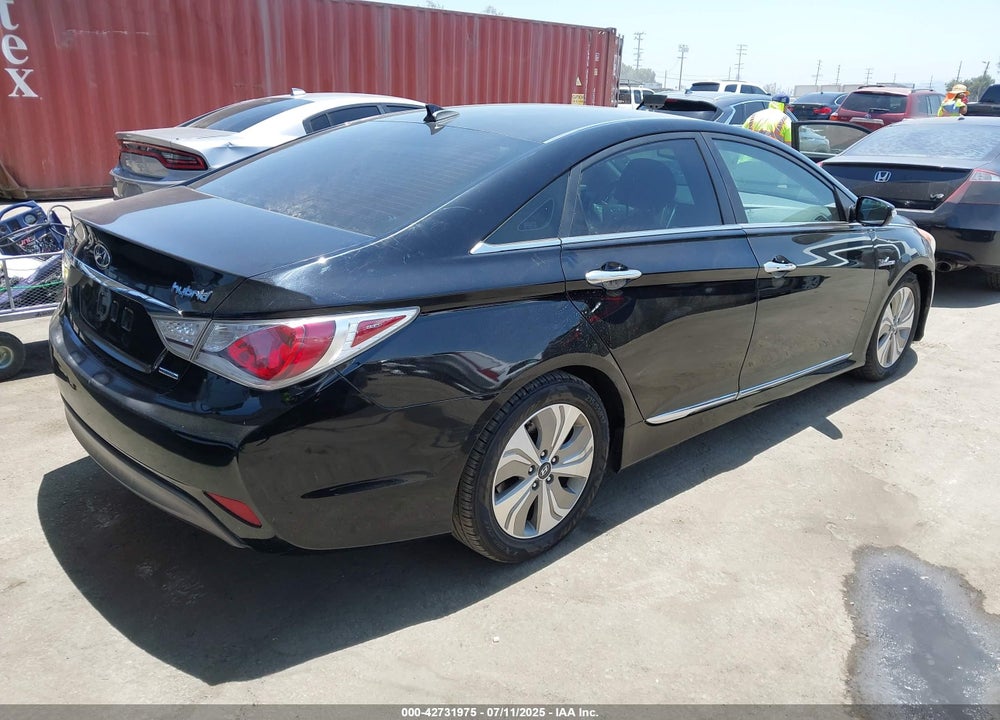 2013 HYUNDAI SONATA HYBRID VIN: KMHEC4A47DA097232