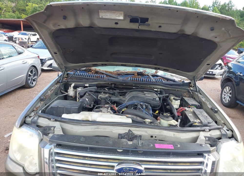 2006 FORD EXPLORER VIN: 1FMEU64E46UB61290