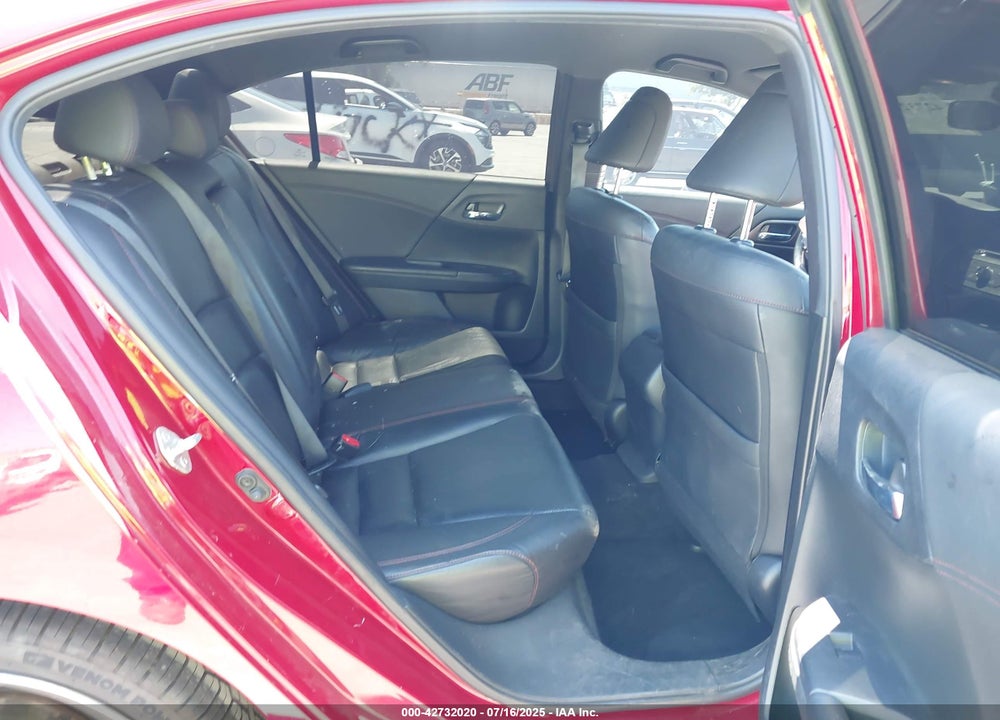 2017 HONDA ACCORD VIN: 1HGCR2F10HA073200