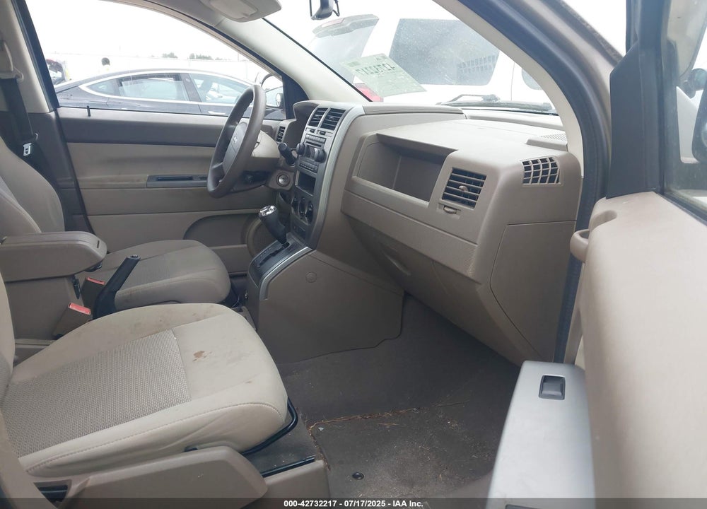 2007 JEEP COMPASS VIN: 1J8FF47W67D274289