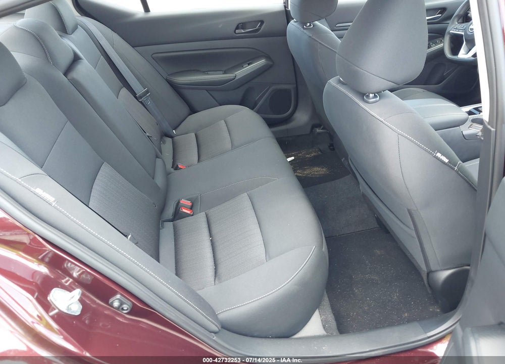 2025 NISSAN ALTIMA SV FWD VIN: 1N4BL4DV2SN395615