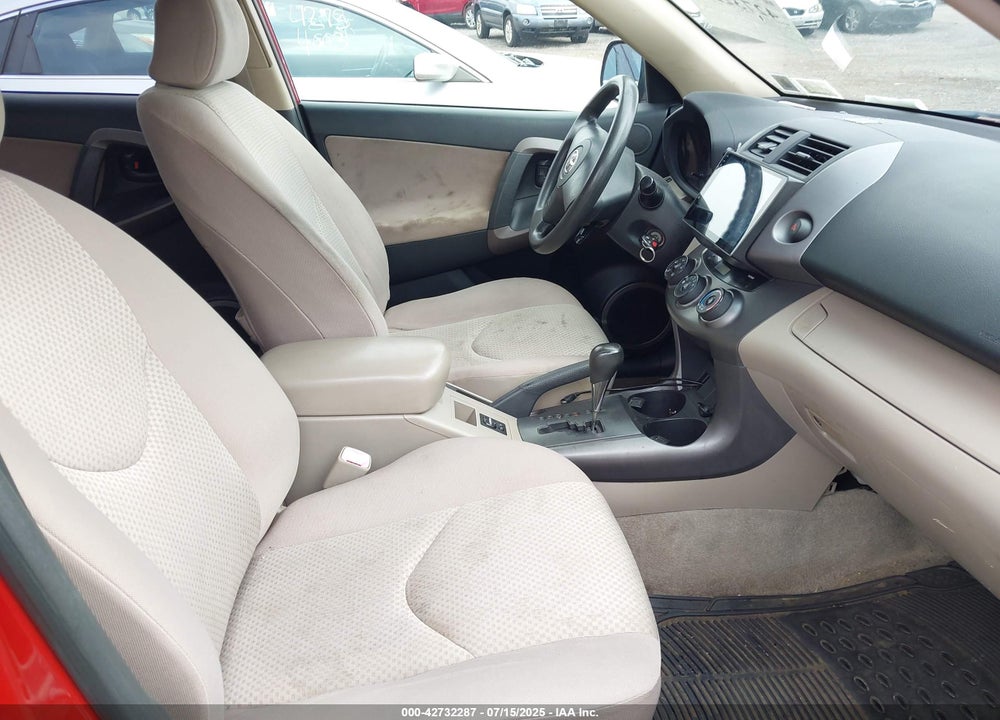 2006 TOYOTA RAV4 VIN: JTMBD33V466021526