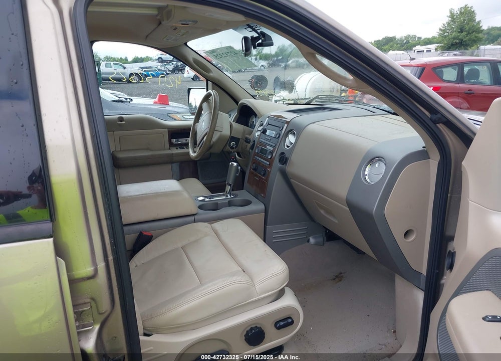 2004 FORD F-150 VIN: 1FTPW14524KC29315