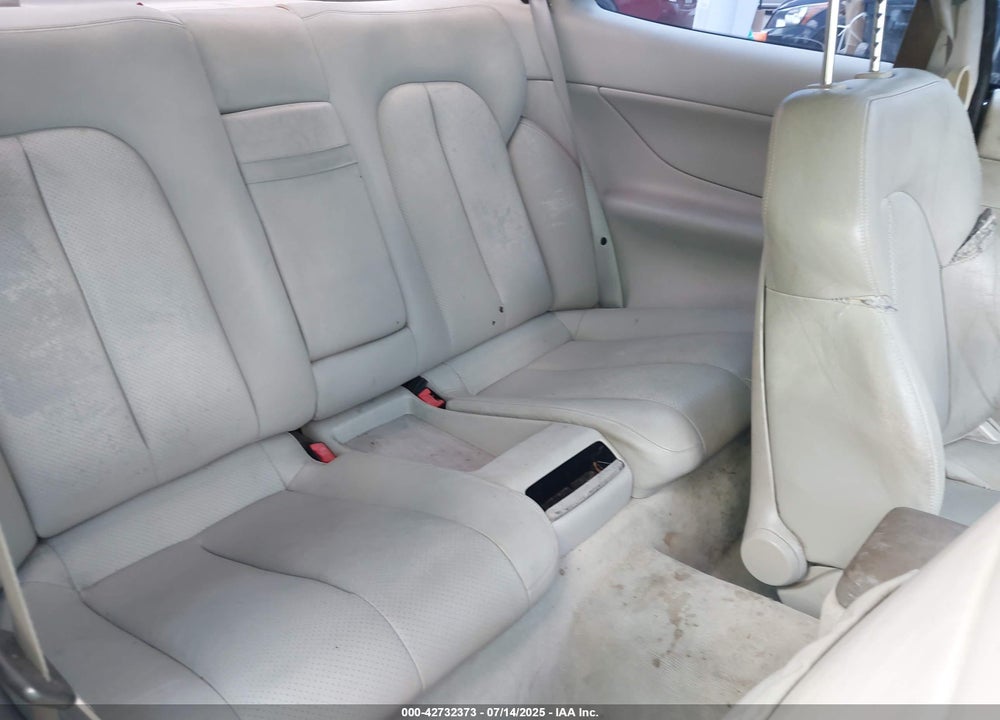 2002 MERCEDES-BENZ CLK 430 VIN: WDBLJ70G32T110122