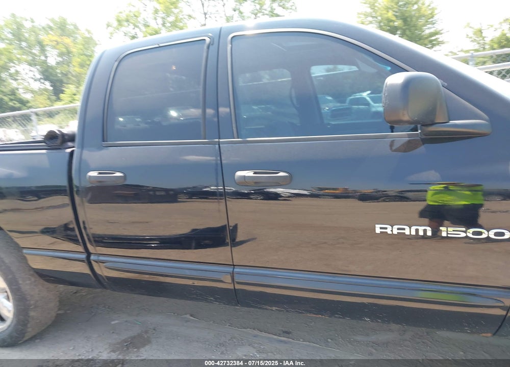 2005 DODGE RAM 1500 VIN: 1D7HU18D85S247143