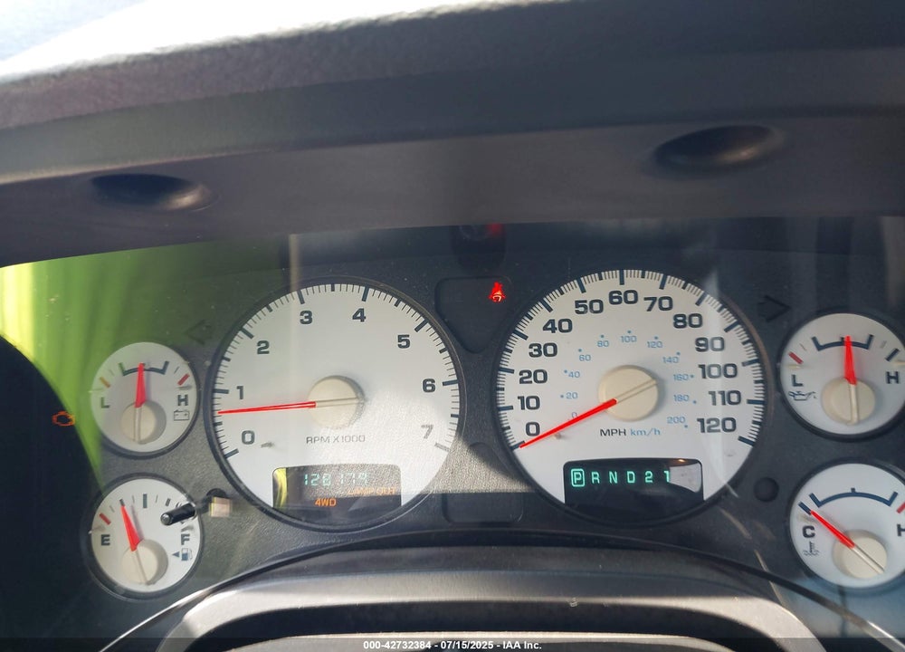 2005 DODGE RAM 1500 VIN: 1D7HU18D85S247143