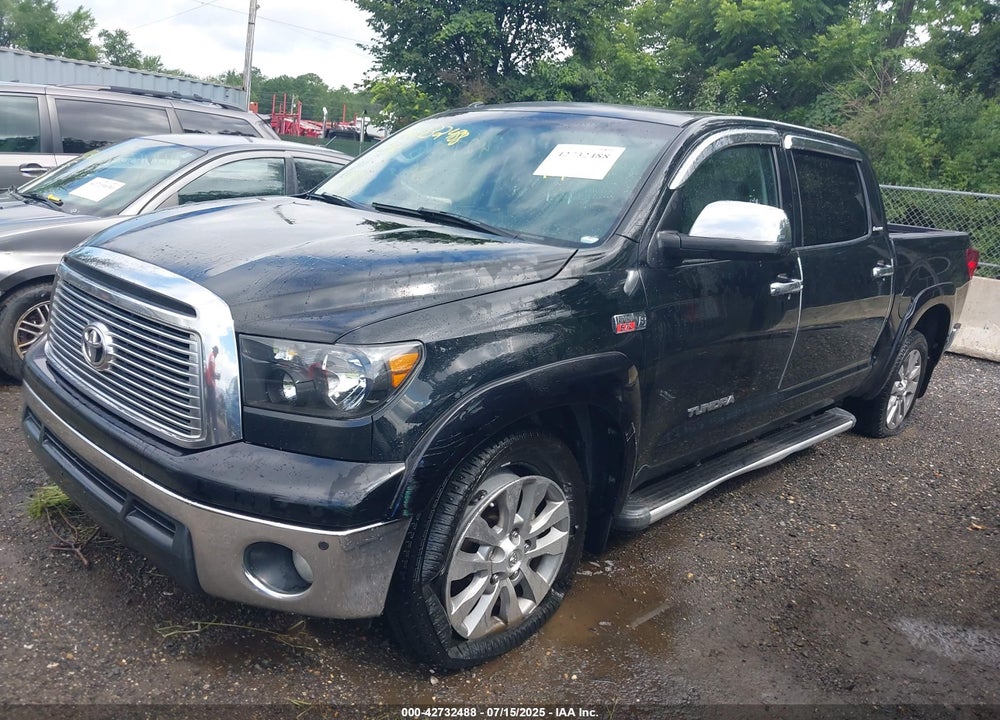 2011 TOYOTA TUNDRA LIMITED 5.7L V8 VIN: 5TFFY5F19BX107106