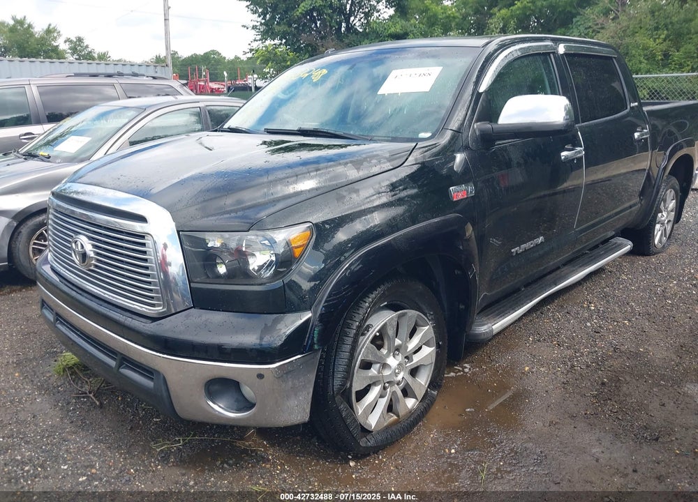 2011 TOYOTA TUNDRA LIMITED 5.7L V8 VIN: 5TFFY5F19BX107106