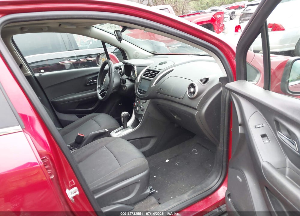 2015 CHEVROLET TRAX LT VIN: KL7CJRSB8FB117879