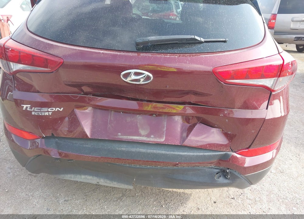 2018 HYUNDAI TUCSON VIN: KM8J33A44JU644489