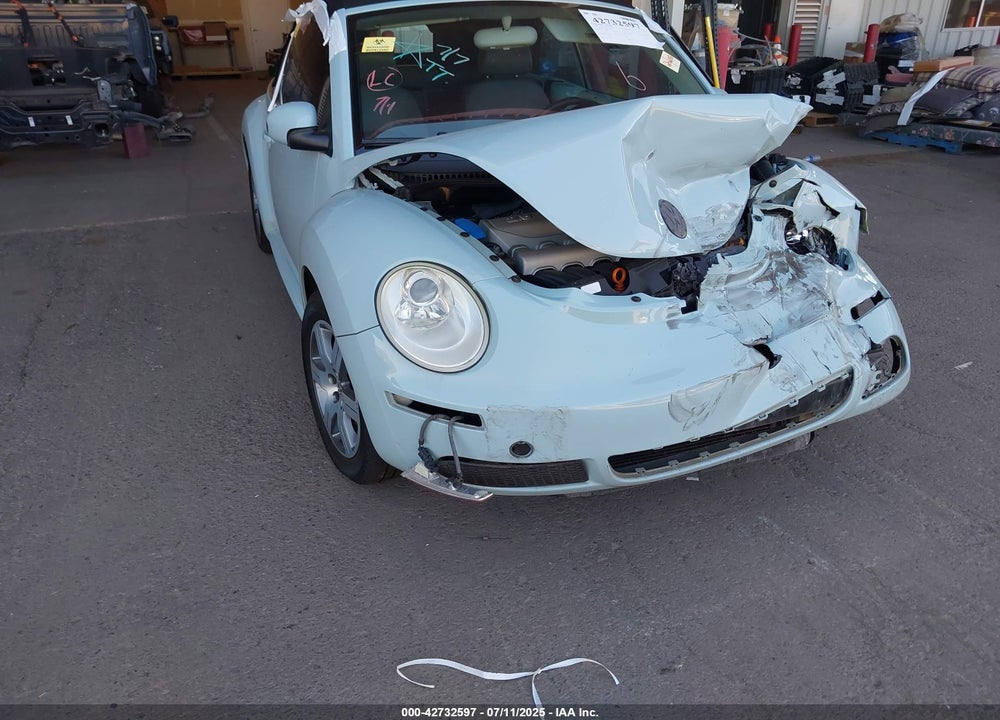 2006 VOLKSWAGEN NEW BEETLE 2.5 VIN: 3VWRF31Y26M316675