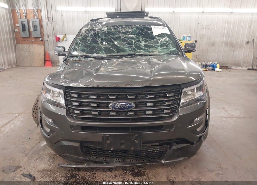 2017 FORD EXPLORER XLT VIN: 1FM5K8D88HGD12564