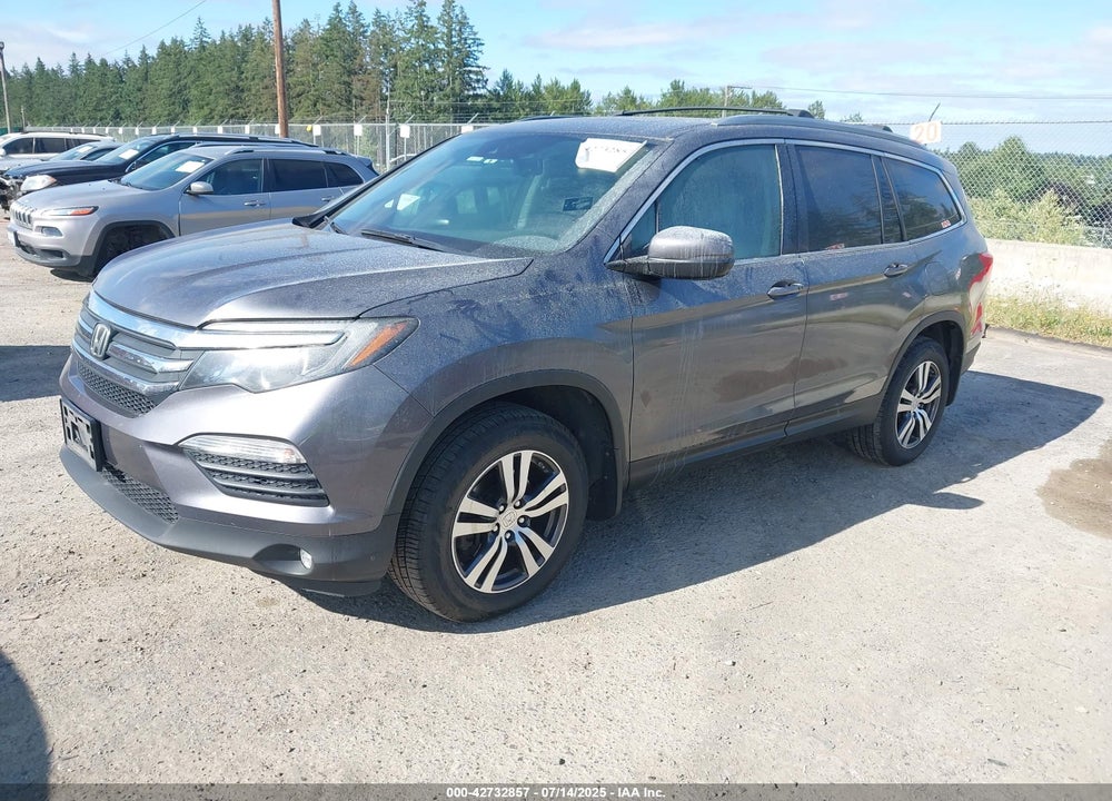 2016 HONDA PILOT VIN: 5FNYF6H61GB091014