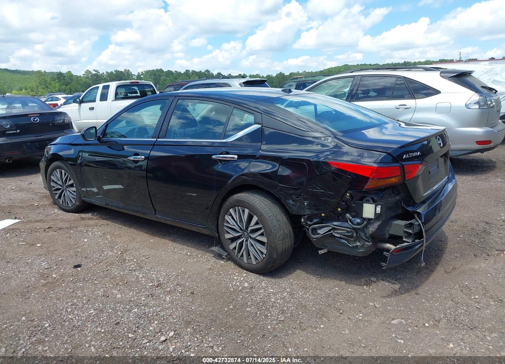 2024 NISSAN ALTIMA SV FWD VIN: 1N4BL4DV7RN430644