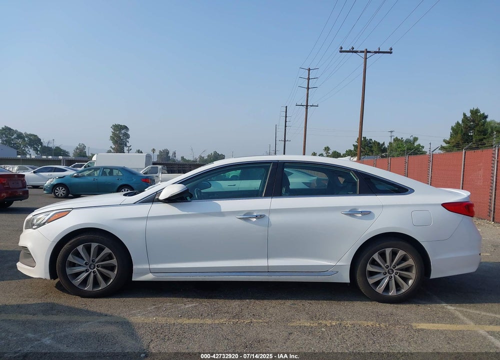 2016 HYUNDAI SONATA VIN: 5NPE34AF5GH431924