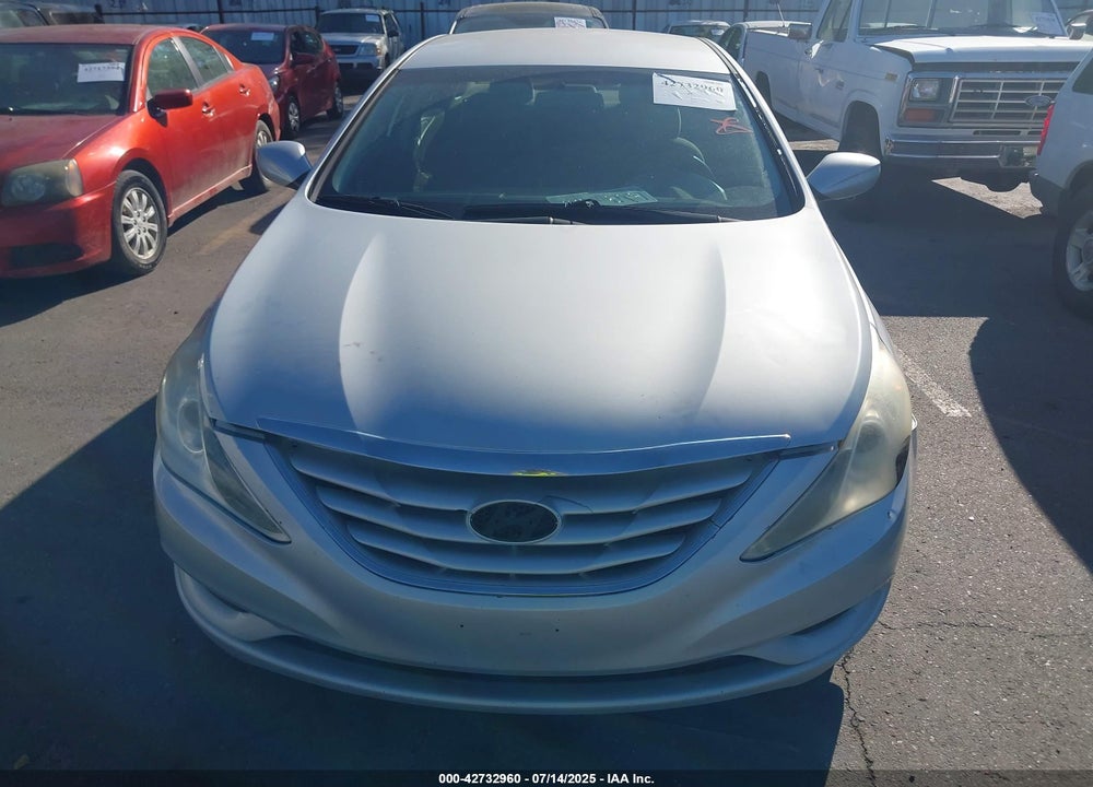 2011 HYUNDAI SONATA VIN: 5NPEB4AC8BH159757