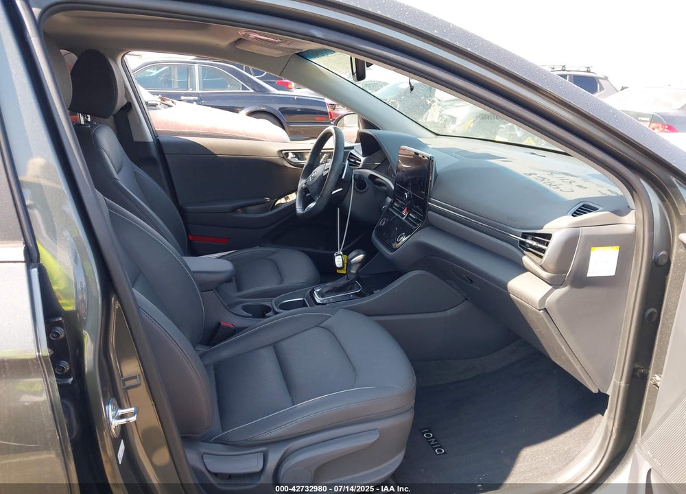 2022 HYUNDAI IONIQ PLUG-IN HYBRID LIMITED VIN: KMHCX5LD2NU268113