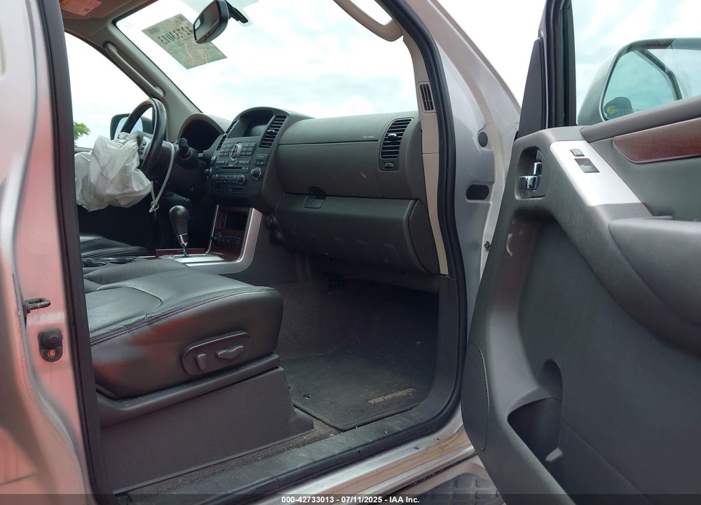 2010 NISSAN PATHFINDER LE VIN: 5N1AR1NB5AC608392