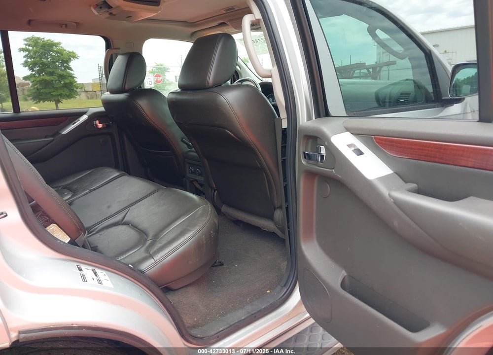 2010 NISSAN PATHFINDER LE VIN: 5N1AR1NB5AC608392