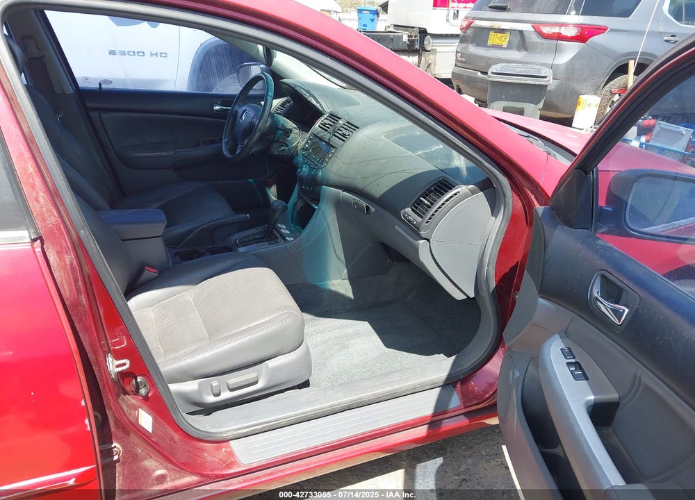 2004 HONDA ACCORD 3.0 EX VIN: 1HGCM66574A101352