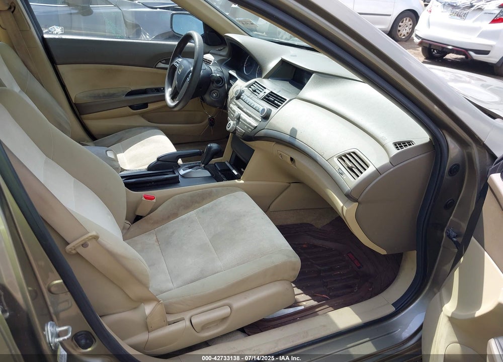 2010 HONDA ACCORD VIN: 1HGCP2F3XAA039228
