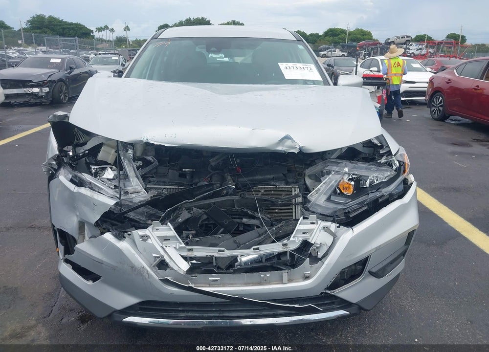2020 NISSAN ROGUE VIN: 5N1AT2MT9LC737563
