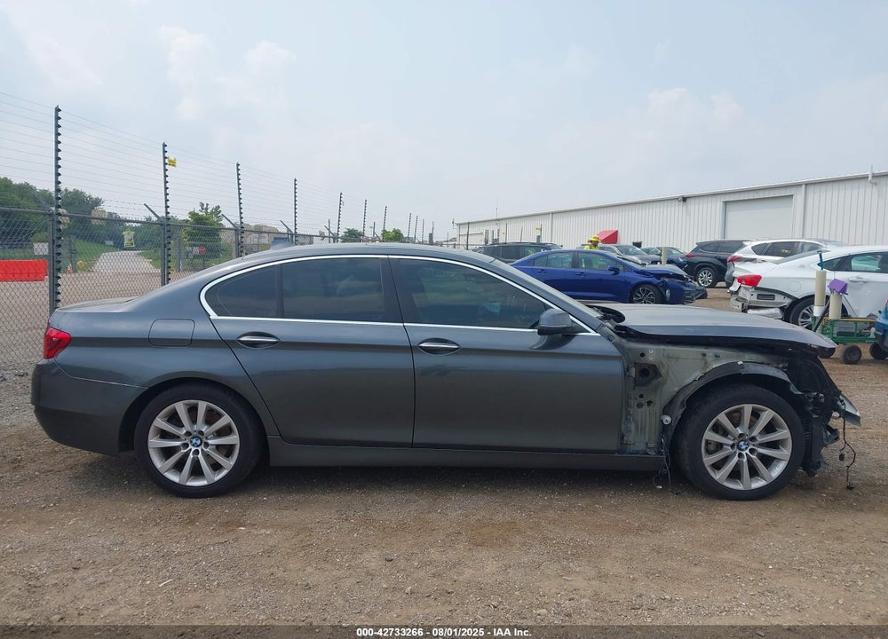 2016 BMW 5 SERIES VIN: WBA5B3C51GG260740