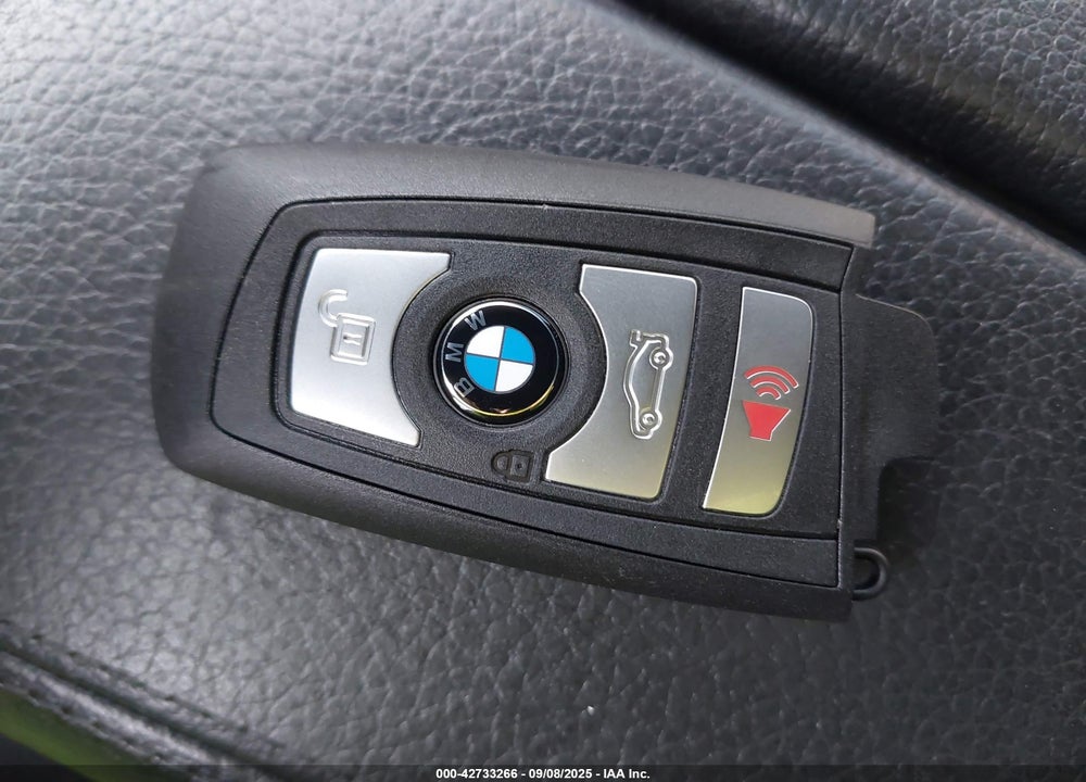 2016 BMW 5 SERIES VIN: WBA5B3C51GG260740