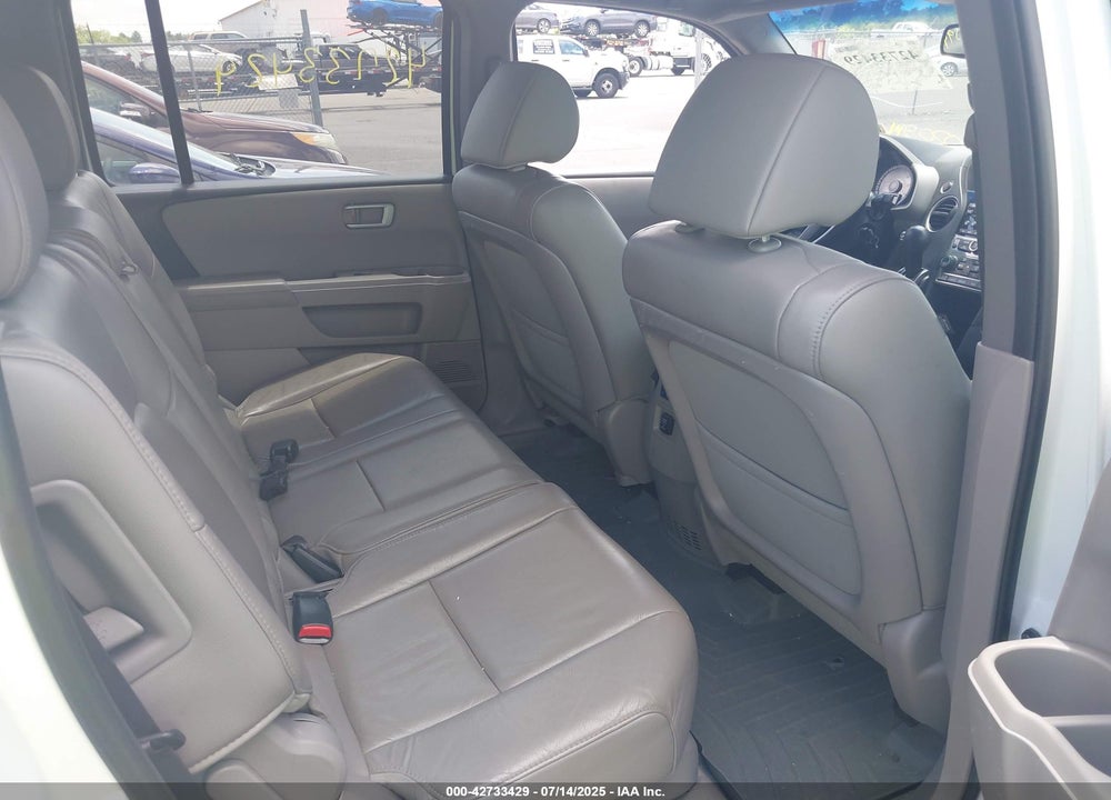 2015 HONDA PILOT VIN: 5FNYF4H5XFB020596
