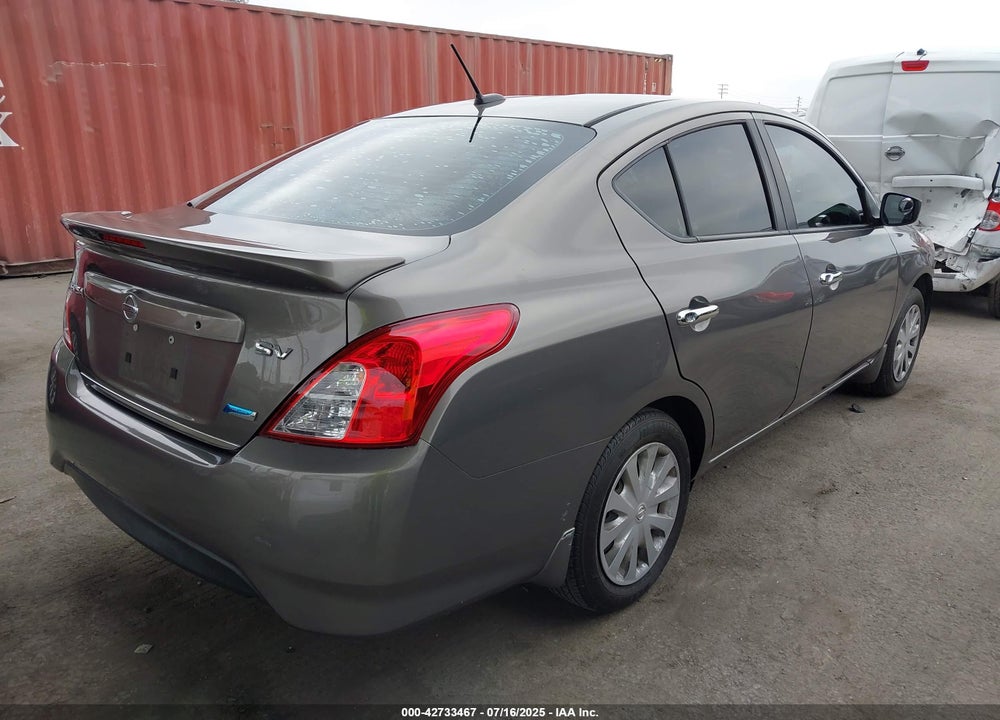 2015 NISSAN VERSA 1.6 SV VIN: 3N1CN7AP1FL893670