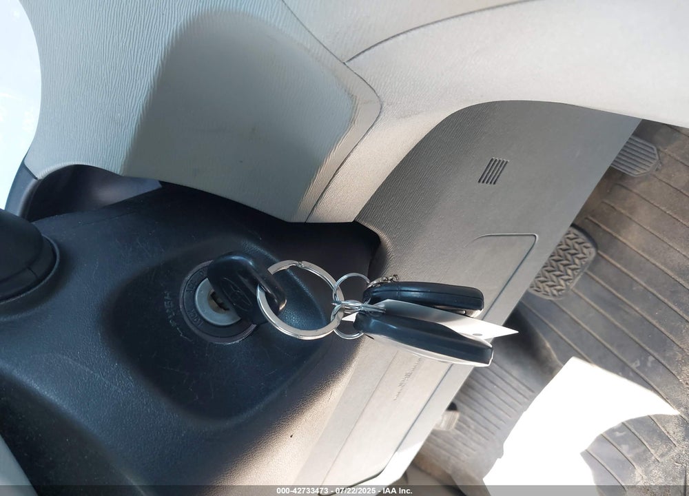 2014 TOYOTA SIENNA VIN: 5TDKK3DC3ES513871