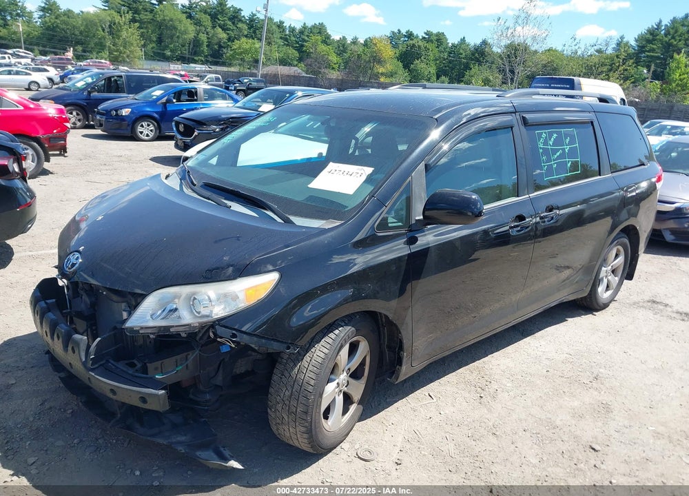 2014 TOYOTA SIENNA VIN: 5TDKK3DC3ES513871