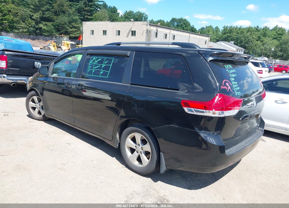 2014 TOYOTA SIENNA VIN: 5TDKK3DC3ES513871