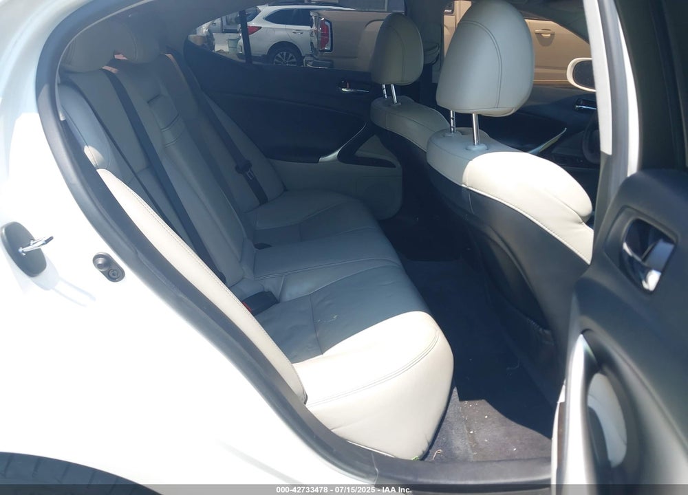 2009 LEXUS IS250 VIN: JTHBK262995106632