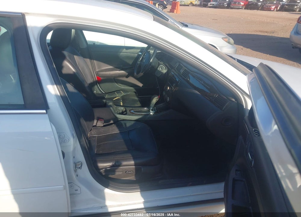 2012 CHEVROLET IMPALA LTZ VIN: 2G1WC5E36C1292157
