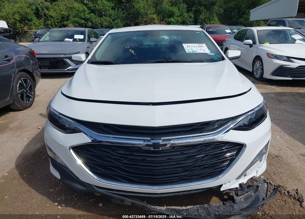 2025 CHEVROLET MALIBU VIN: 1G1ZD5ST2SF123856