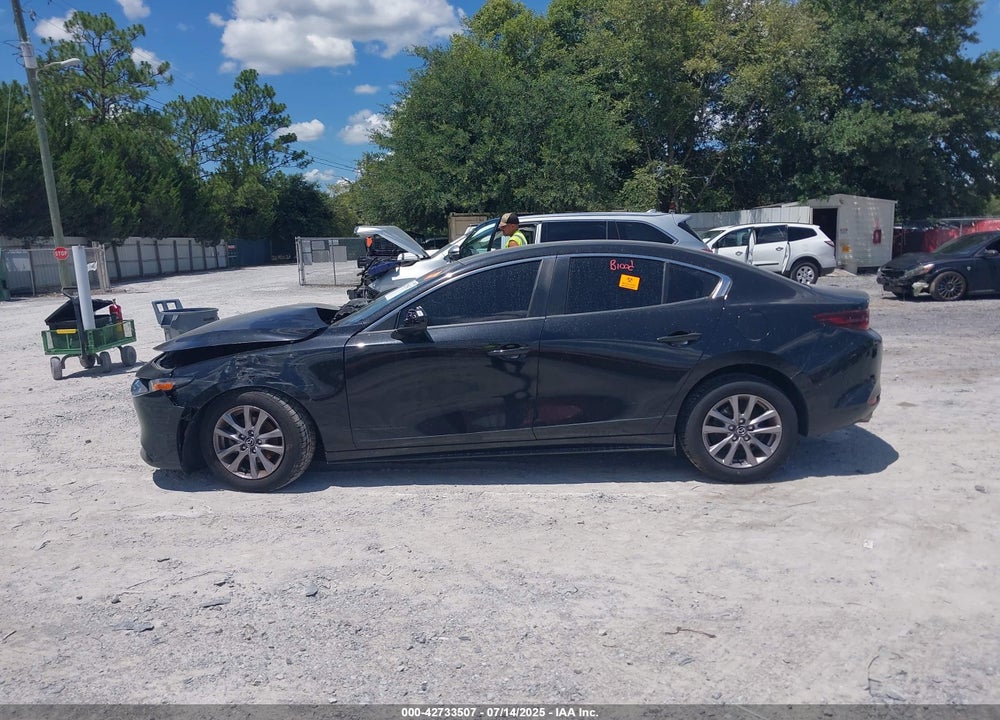 2021 MAZDA MAZDA3 VIN: JM1BPAAL3M1315118