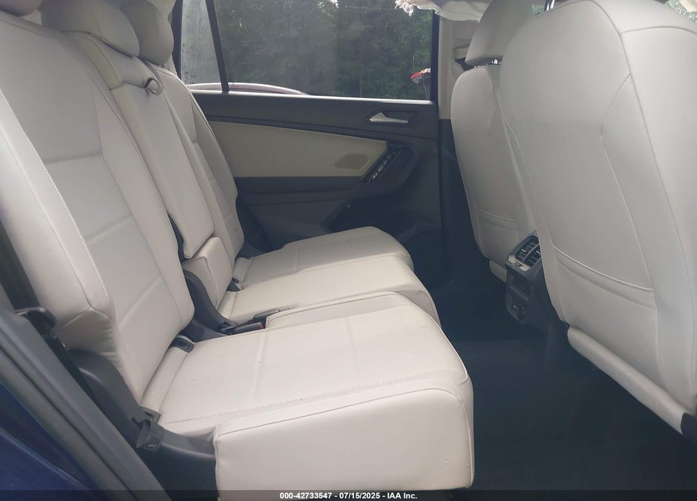 2021 VOLKSWAGEN TIGUAN VIN: 3VV2B7AX6MM157561