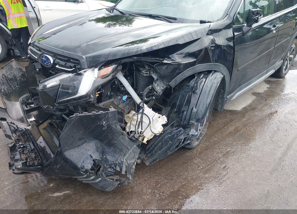 2022 SUBARU FORESTER VIN: JF2SKARC8NH498948