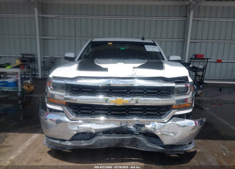 2018 CHEVROLET SILVERADO 1500 VIN: 1GCRCREC0JZ142951