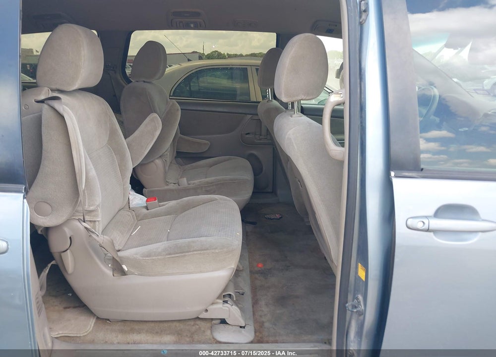 2010 TOYOTA SIENNA VIN: 5TDKK4CC7AS317594